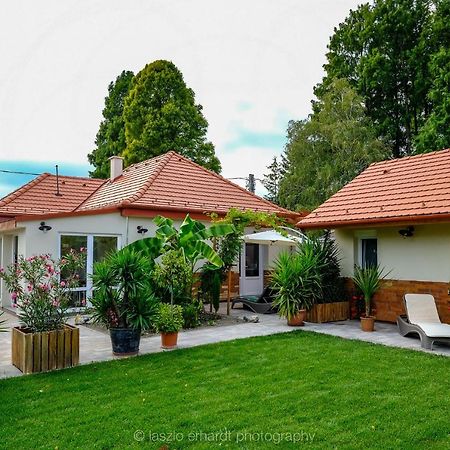 Ciprus Porta Apartmanok Balatonkenese Buitenkant foto