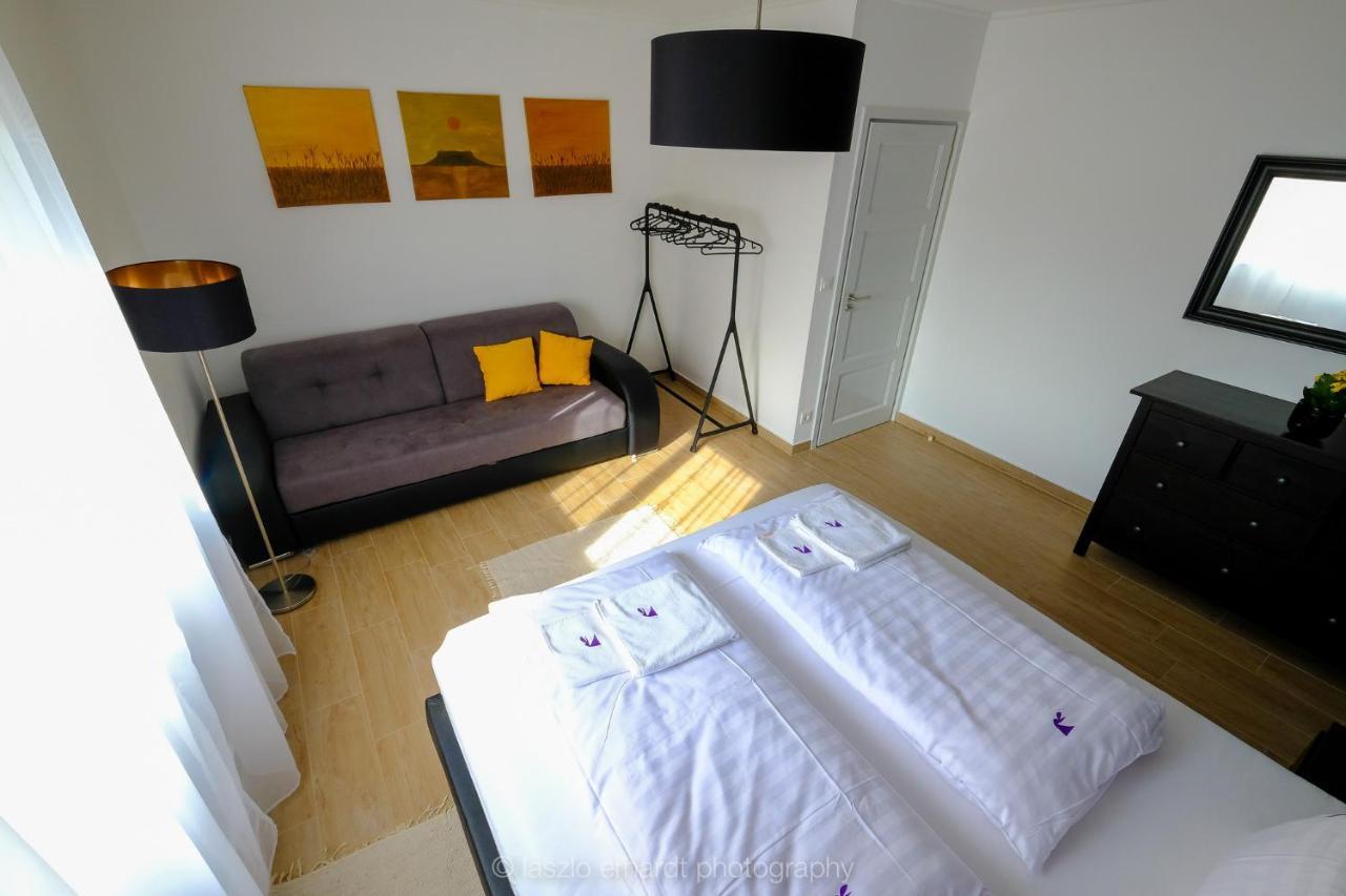 Ciprus Porta Apartmanok Balatonkenese Buitenkant foto
