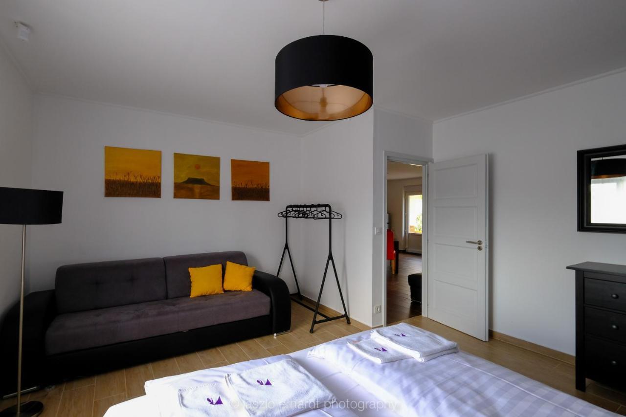 Ciprus Porta Apartmanok Balatonkenese Buitenkant foto