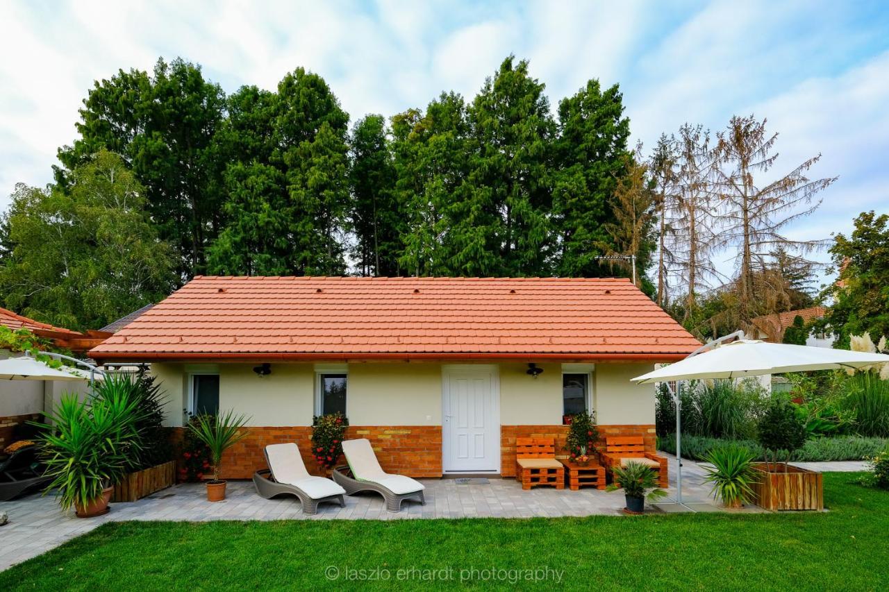 Ciprus Porta Apartmanok Balatonkenese Buitenkant foto