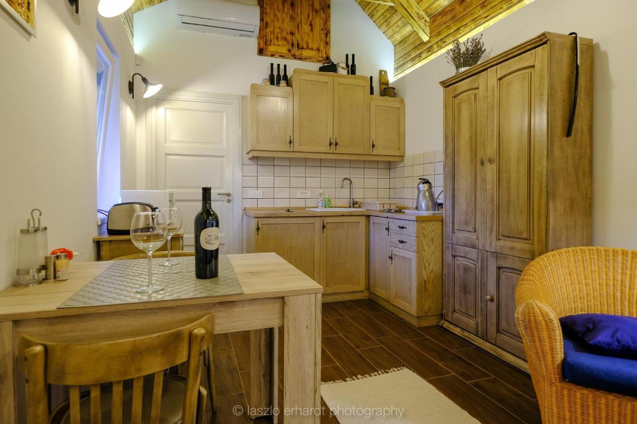 Ciprus Porta Apartmanok Balatonkenese Buitenkant foto