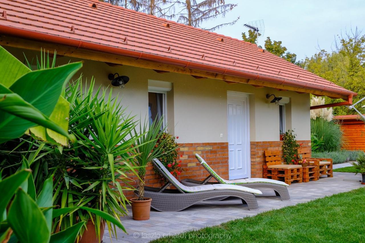 Ciprus Porta Apartmanok Balatonkenese Buitenkant foto