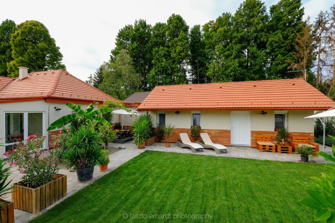 Ciprus Porta Apartmanok Balatonkenese Buitenkant foto